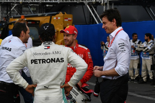 Wolff, GP Messico: velocità della Ferrari non emerge in gara