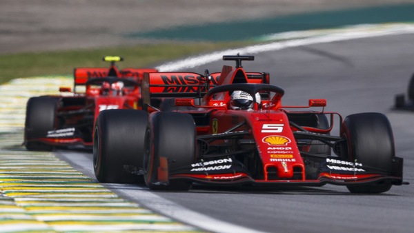 Vettel, GP Brasile: "Non so perché ci siamo toccati"