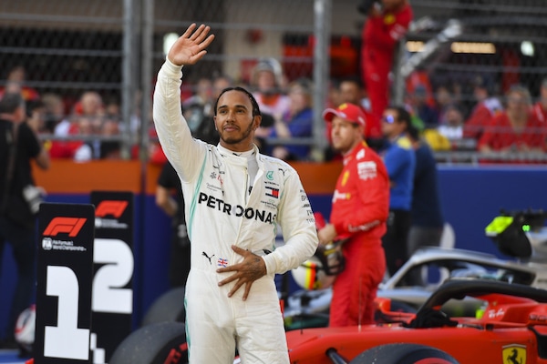 F1: Hamilton, l'effetto wow nelle qualifiche tra le due Ferrari