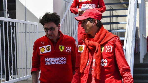 Ferrari, Elkann striglia i piloti: 'Comportamenti inaccettabili'