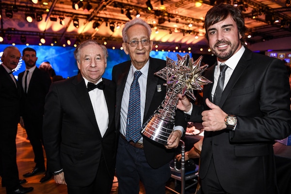 Alonso: Dakar con i piedi per terra, a Indianapolis per vincere