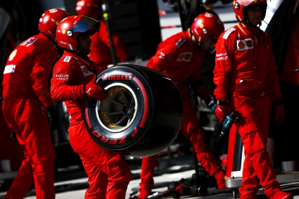 F1, Pirelli: sviluppo 2021 riparte a febbraio con Ferrari