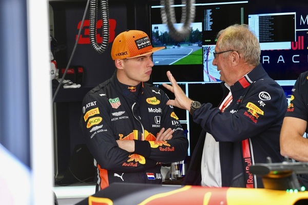 F1: Marko, rinnovo Verstappen accelerato da voci Hamilton-Ferrari