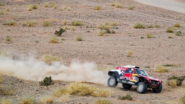 Dakar 2020: Peterhansel, corsa selettiva. Al-Attiyah aspetta le dune