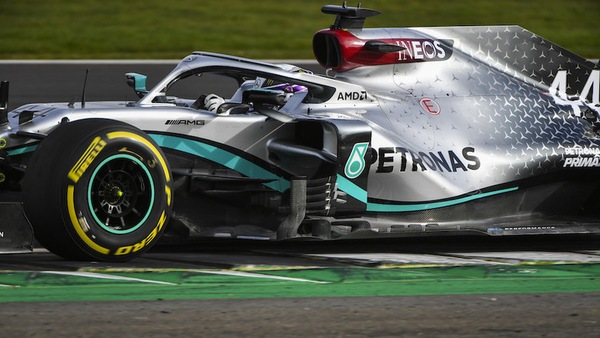 Cowell, rivisto ogni singolo sistema della PU Mercedes