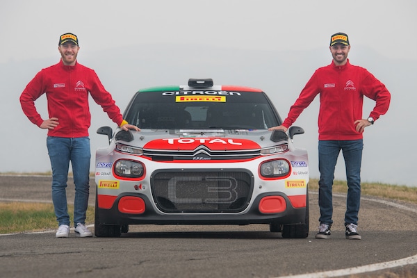 Crugnola sale sulla Citroen C3 ufficiale nel Tricolore