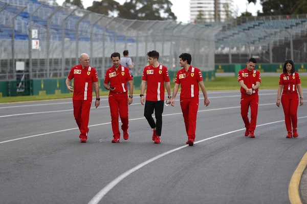 GP Australia, che la F1 cominci