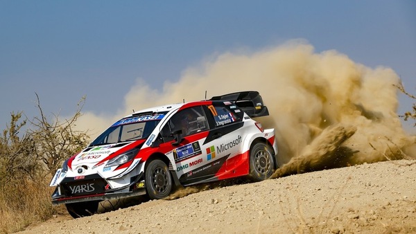 WRC, Rally Messico: Ogier in testa, auto di Lappi in fiamme