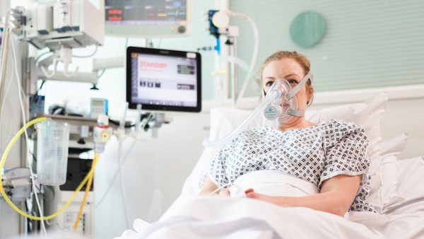 Coronavirus: Mercedes, caschi C-Pap evoluti e progetto open source