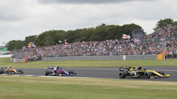 GP Silverstone, superato l'isolamento resta il nodo finanziario
