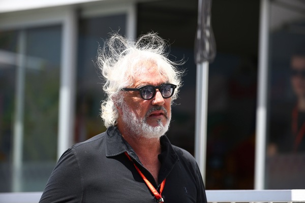 Briatore: "Alonso carico, può tornare nel 2021".
