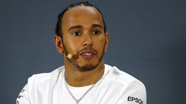 Hamilton, solidarietà per George Floyd: "No razzismo, siamo nati tutti uguali!"