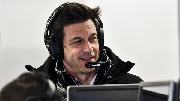 Wolff, Vettel non va escluso tra le opzioni Mercedes