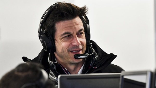 Wolff, Vettel non va escluso tra le opzioni Mercedes