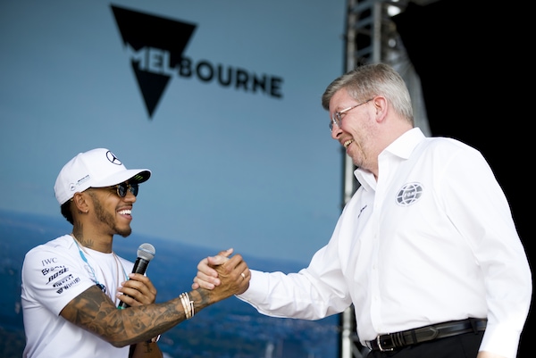Ross Brawn, totale sostegno ad Hamilton contro il razzismo