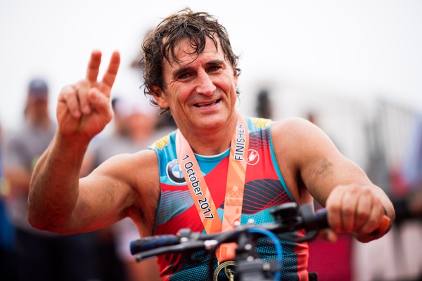 Zanardi, per i medici c'è ancora "Rischio di eventi avversi"
