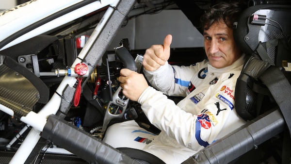Il Papa scrive a Zanardi: 'Prego per te, hai dato lezione di umanità'