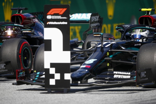 F1 GP Austria: vince Bottas, Leclerc conquista il secondo posto