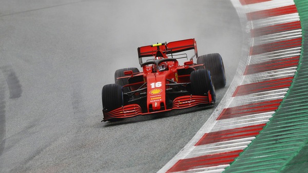 Gp Stiria, Leclerc qualifica da incubo: penalizzato di tre posizioni, partirà 14°