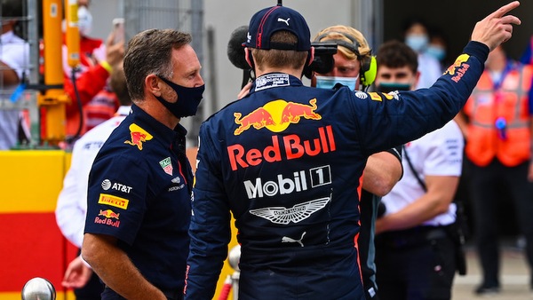Horner: Mercedes, progressi impressionanti sul dritto
