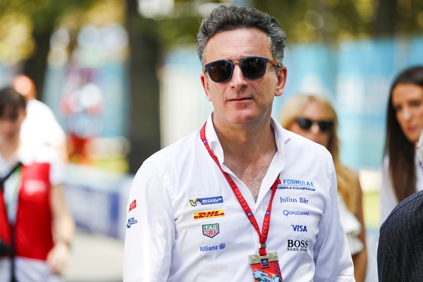 Formula E: il boss Agag è positivo al coronavirus
