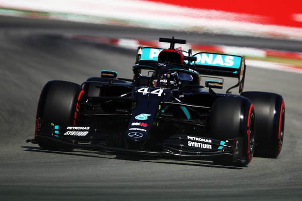 Gp Spagna, Fp2: Hamilton il più veloce, Leclerc è 6°, Vettel 12°. I passi gara