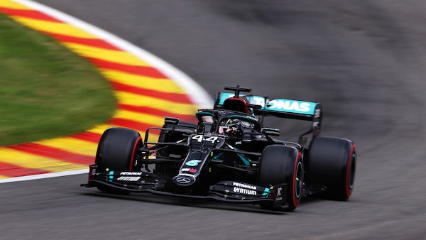 Gp Belgio, Hamilton: pole, record e una dedica speciale per Boseman