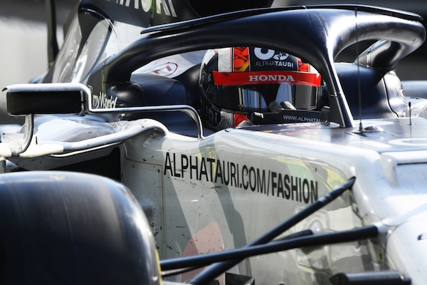 GP Italia, che gara! Vince Gasly davanti a Sainz, fuori le Ferrari