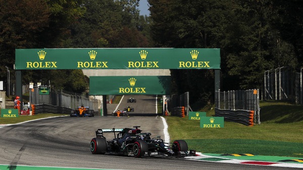 GP Italia, Wolff: 'Non abbiamo letto pagina 4'