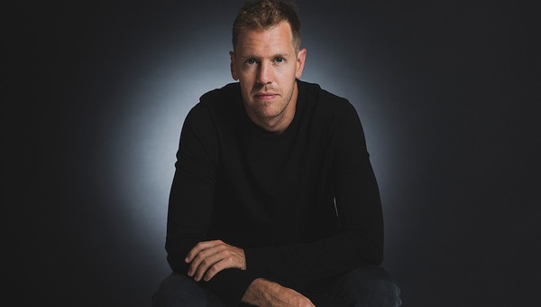 Sebastian Vettel firma per Aston Martin: è ufficiale