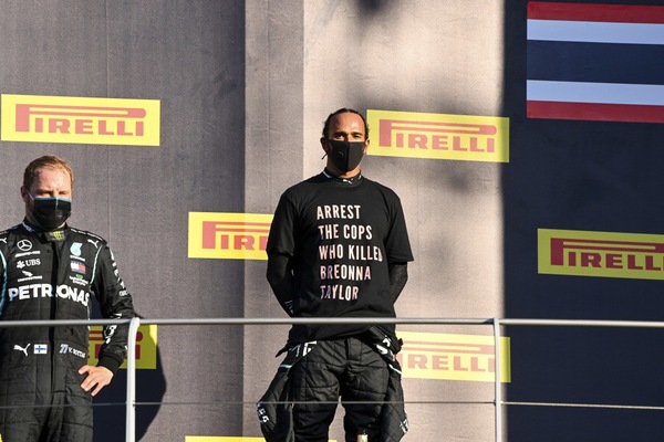 GP Toscana, Hamilton sotto investigazione per la maglietta