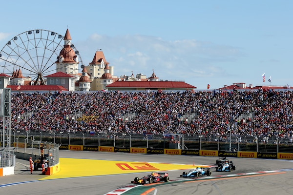 F1 Gp Russia 2020, gli orari in tv del fine settimana su Sky e Tv8