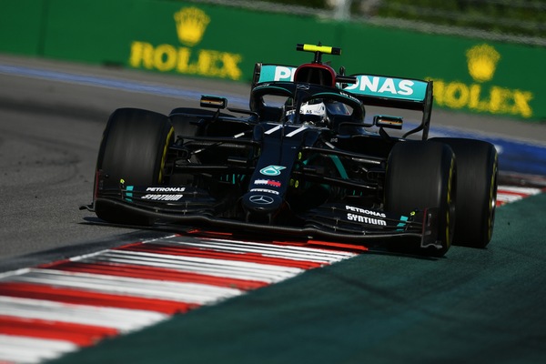 GP Russia: Hamilton penalizzato, vince Bottas. Leclerc è 6, Vettel 13°
