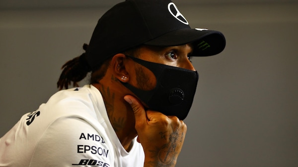 GP Russia, Brawn consiglia Hamilton: 'Lecca le ferite, importa come reagisci'