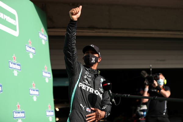 GP Portogallo qualifiche, Hamilton: "Potevamo scegliere le medie: ho preso la decisione giusta"