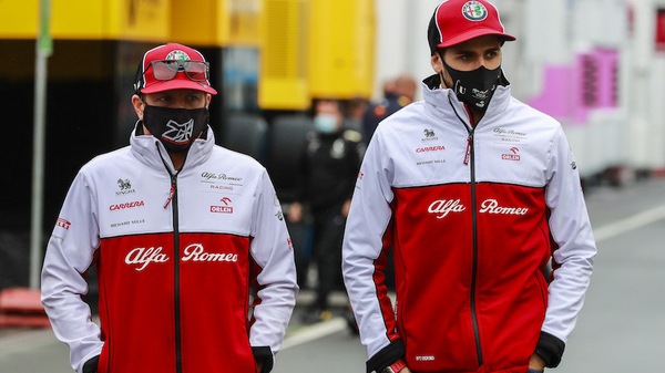 Mercato piloti, Alfa Romeo conferma Raikkonen e Giovinazzi