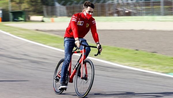 GP Emilia Romagna, Leclerc: "Adoro Imola. Sviluppi positivi sulla SF1000"
