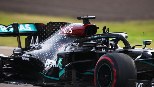 GP Emilia Romagna, Hamilton: "Questo momento mi scalda il cuore"