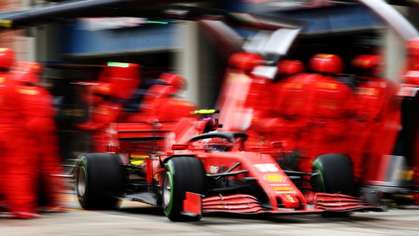 Leclerc furioso se la prende anche con Binotto: "Tranquillo un c***o, sono un c*****e"