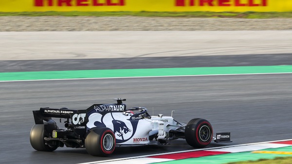 Pirelli, in Bahrain i test sulle costruzioni definitive 2021