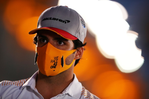 GP Bahrain, Sainz: 'Bene i progressi Ferrari, opzione test con la SF71H'