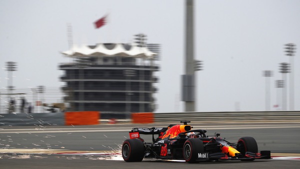 GP Bahrain, FP3: Verstappen al top, Ferrari sempre indietro