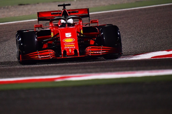 GP Bahrain qualifiche, Vettel: "Gara? Astuti come delle volpi per trovare qualcosa in più"