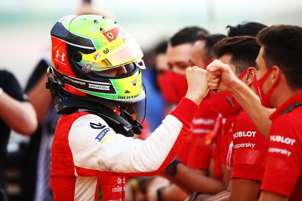 F2 GP Sakhir Sprint Race: Mick Schumacher è campione! Gara a Daruvala