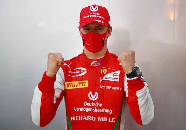 F2 GP Sakhir, Mick Schumi in trionfo: "Non ho parole, sono felicissimo. Voglio solo dire grazie"