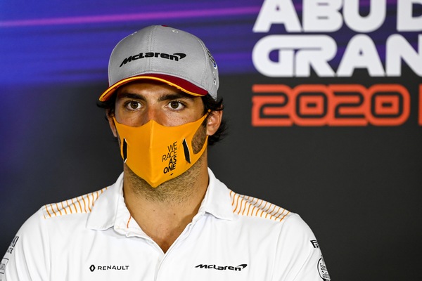 GP Abu Dhabi, Sainz: "Test Alonso? La Fia non è stata equa"
