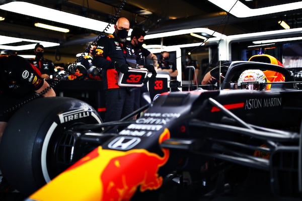 GP Abu Dhabi FP1: Verstappen al comando, Schumi jr è 18°