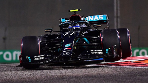 GP Abu Dhabi, FP2: Mercedes al top, Leclerc è 8°, Vettel 15°