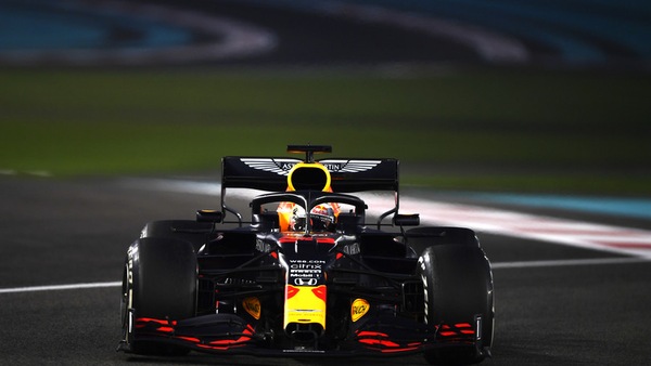 GP Abu Dhabi: domina Verstappen! Vettel saluta la Ferrari con un 14° posto