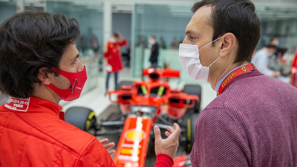 Carlos va di fretta, Sainz: "Ferrari, sarò pesante"
